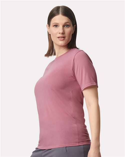 Gildan 42000 - Unisex Performance T-Shirt - Plumrose
