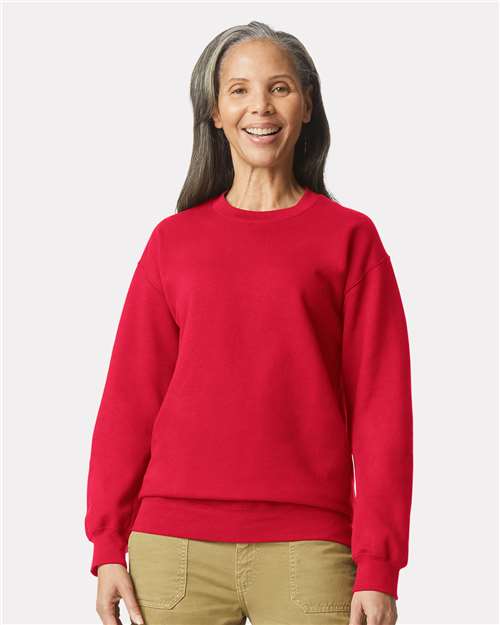 Gildan SF000 - Unisex Softstyle Midweight Crewneck Sweatshirt - Red