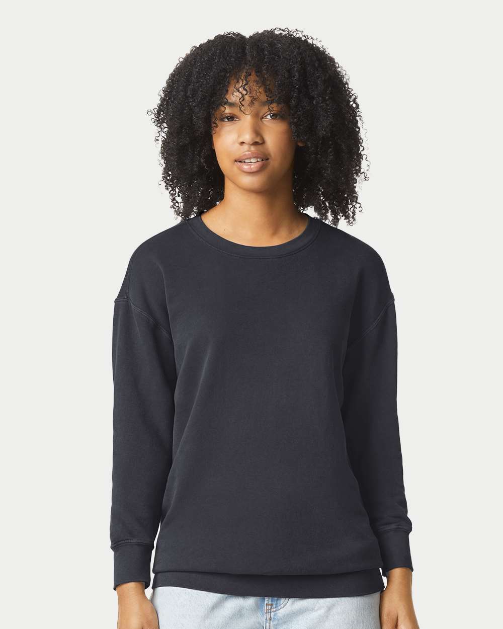 Comfort Colors 1466 — Unisex Garment-Dyed Lightweight Crewneck Sweatshirt — Black