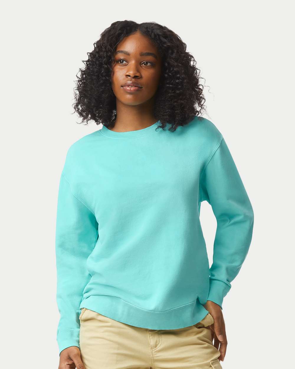 Comfort Colors 1466 — Unisex Garment-Dyed Lightweight Crewneck Sweatshirt — Chalky Mint