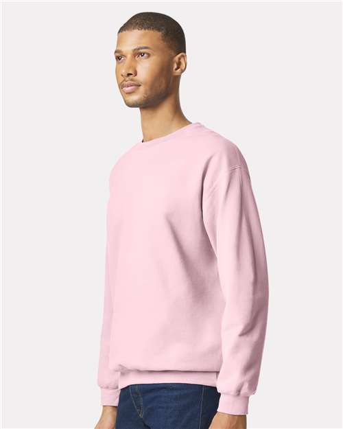 Gildan SF000 - Unisex Softstyle Midweight Crewneck Sweatshirt - Light Pink