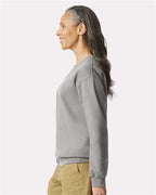Gildan SF000 - Unisex Softstyle Midweight Crewneck Sweatshirt - Cement