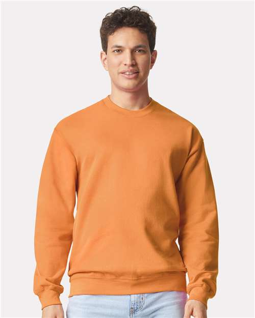 Gildan SF000 - Unisex Softstyle Midweight Crewneck Sweatshirt - Tangerine
