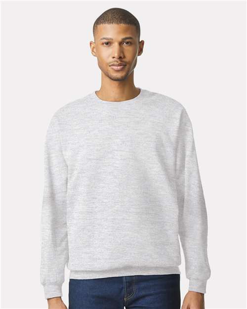 Gildan SF000 - Unisex Softstyle Midweight Crewneck Sweatshirt - Ash
