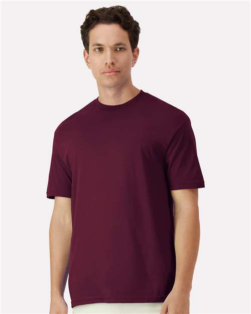 Gildan 3000 - Unisex Light Cotton T-Shirt - Maroon