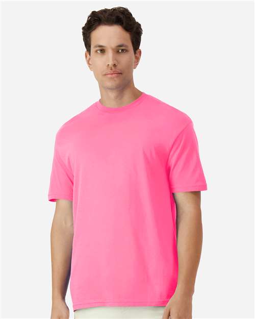 Gildan 3000 - Unisex Light Cotton T-Shirt - Safety Pink