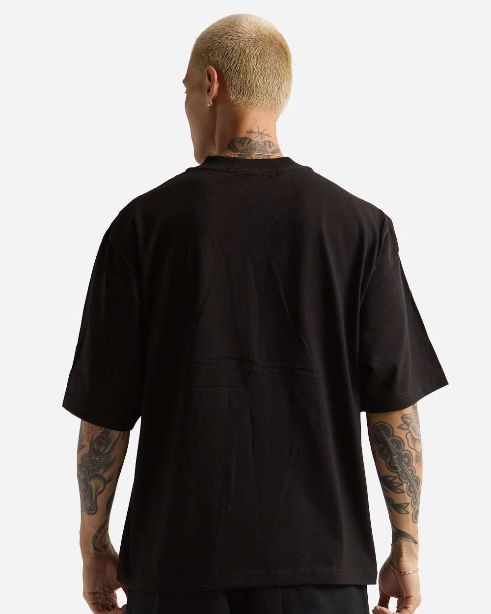 Shaka Wear SHMHO - Unisex Max Heavyweight Oversized Tee - Black