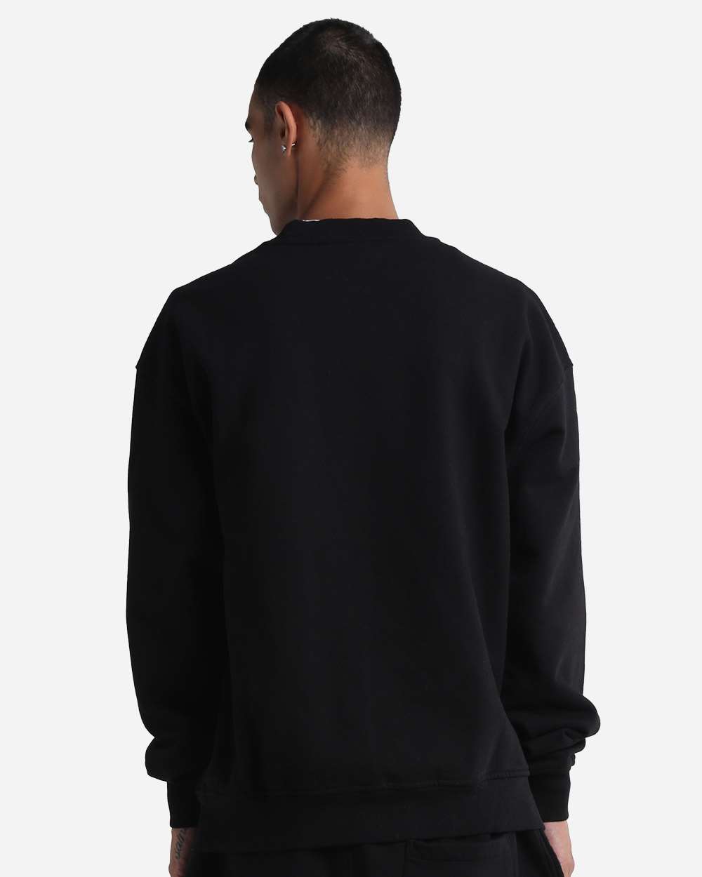 Shaka Wear SHGMC - Unisex Max Heavy Garment-Dyed Crewneck Sweatshirt - Black