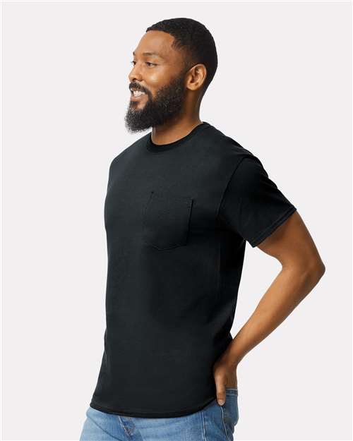Gildan 2300 - Unisex Ultra Cotton Pocket T-Shirt - Black