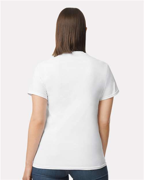 Gildan 2300 - Unisex Ultra Cotton Pocket T-Shirt - White