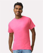 Gildan 2000 - Unisex Ultra Cotton T-Shirt - Safety Pink