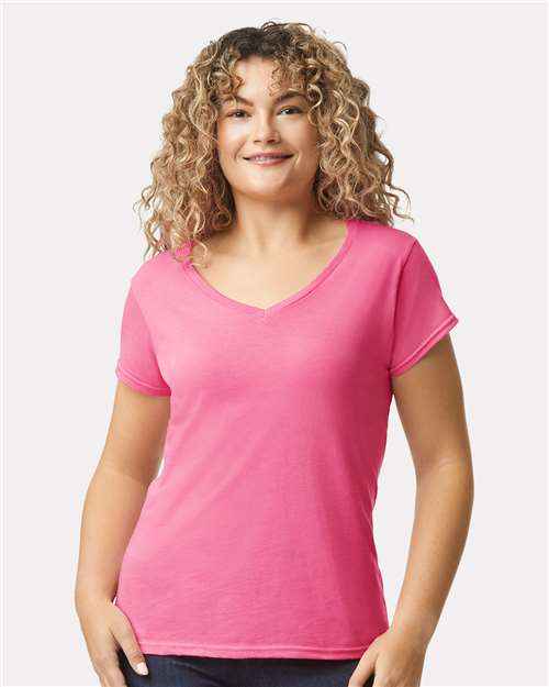 Gildan 64V00L - Women's Softstyle V-Neck T-Shirt