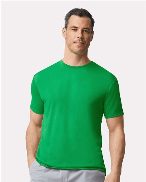 Gildan 42000 - Unisex Performance T-Shirt - Irish Green