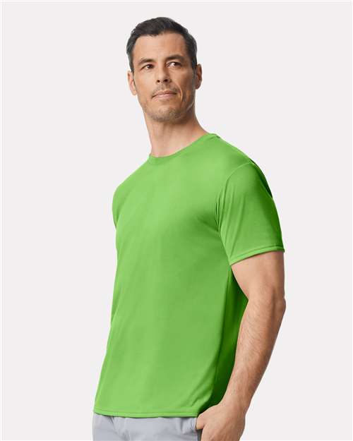 Gildan 42000 - Unisex Performance T-Shirt - Lime
