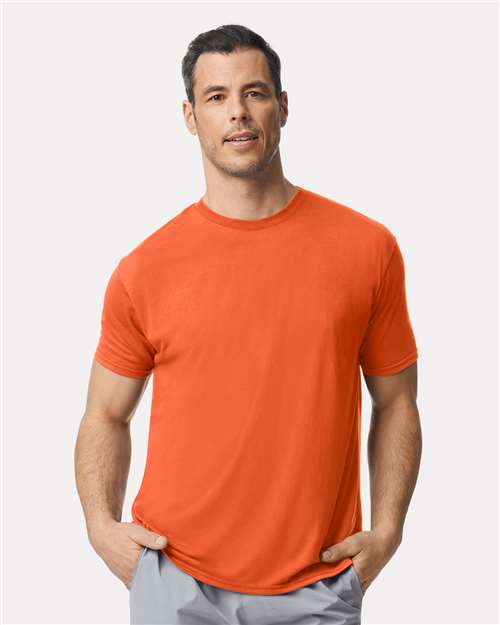 Gildan 42000 - Unisex Performance T-Shirt - Orange