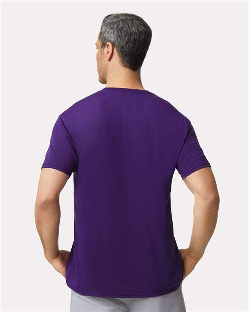 Gildan 42000 - Unisex Performance T-Shirt - Purple