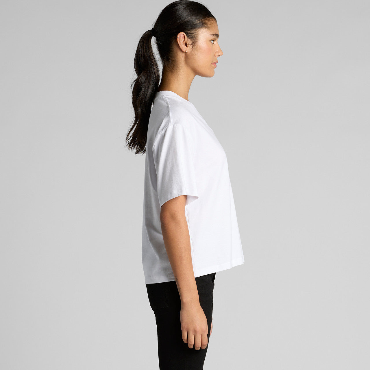 AS Colour 4095 - Wo's Martina V Neck Tee