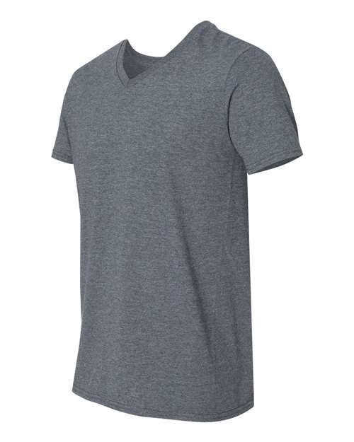 Gildan 64V00 - Unisex Softstyle V-Neck T-Shirt - Dark Heather