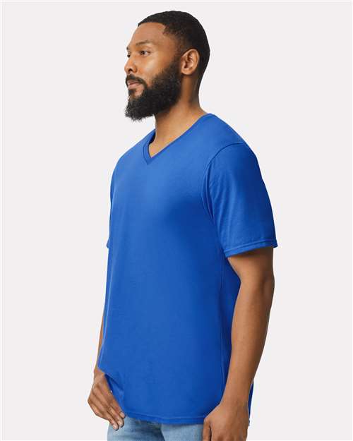 Gildan 64V00 - Unisex Softstyle V-Neck T-Shirt - Royal