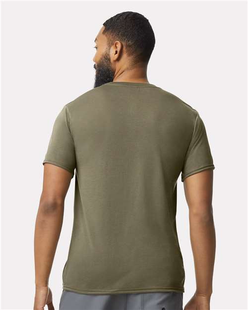 Gildan 42000 - Unisex Performance T-Shirt - Prairie Dust