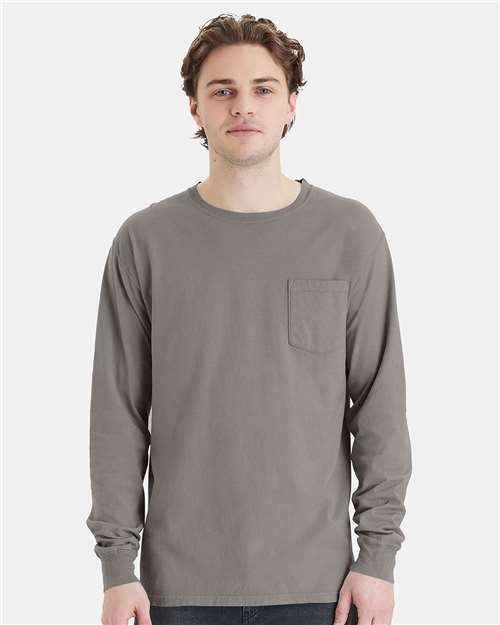 ComfortWash by Hanes GDH250 - Unisex Garment-Dyed Long Sleeve T-Shirt With a Pocket