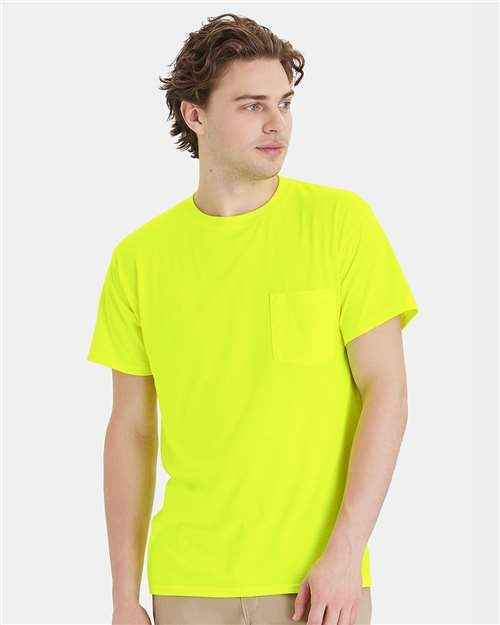 Hanes W110 - Unisex Workwear Pocket T-Shirt